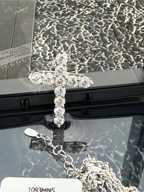 #116 18k White Gold Plated 0.4 cwt Moisannite cross necklace